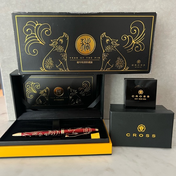 Cross 2019 Townsend Zodiac Year of the Pig Selectip Rollerball Pen - Picture 1 of 3